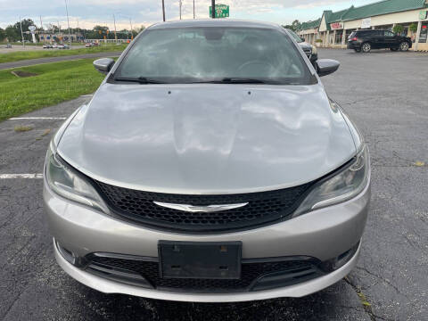 2015 Chrysler 200 S