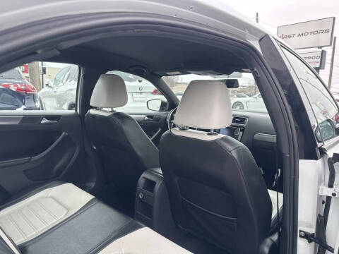 2016 Volkswagen Jetta 1.8T Sport