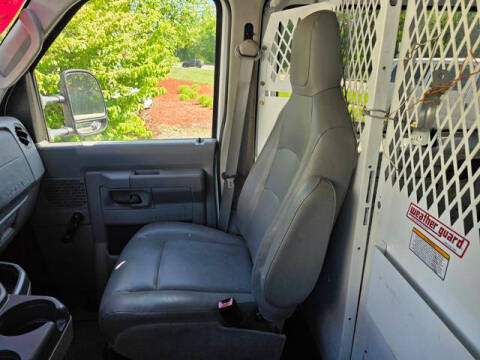 2011 Ford E-Series E-350 SD