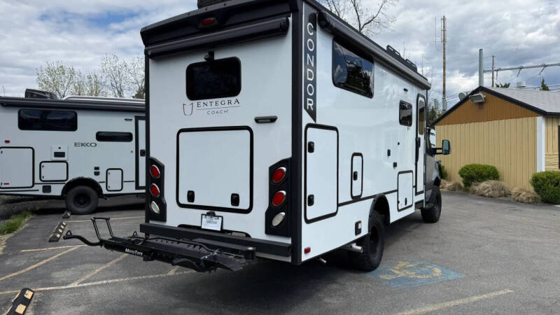 2025 Mercedes-Benz Sprinter