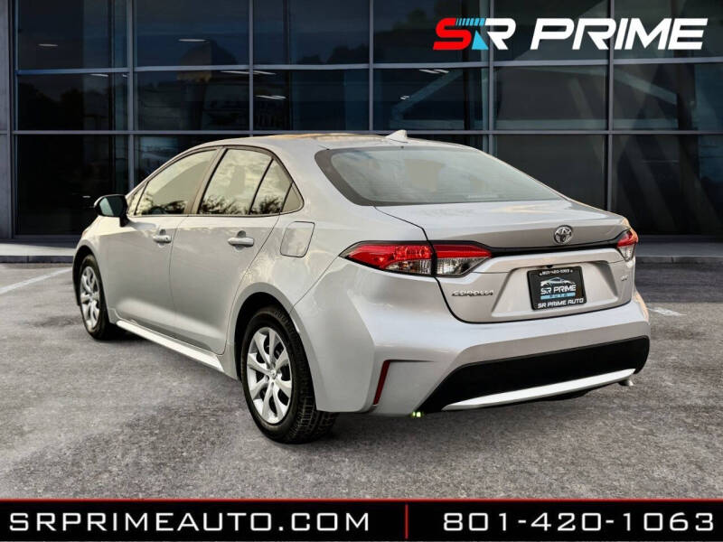 2022 Toyota Corolla LE