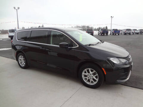 2021 Chrysler Voyager LX