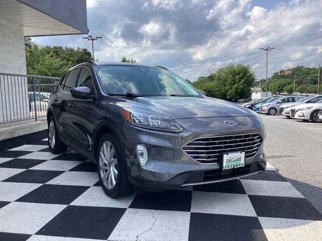 2021 Ford Escape Hybrid Titanium