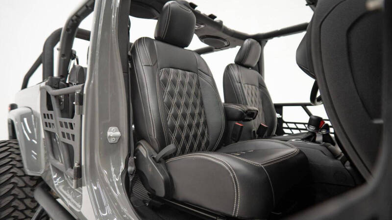 2022 Jeep Gladiator Sport S