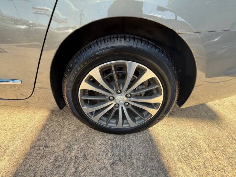 2018 Buick LaCrosse Essence