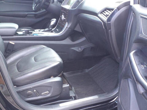 2018 Ford Edge Titanium