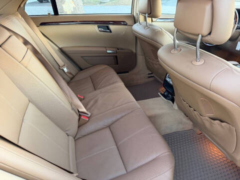 2008 Mercedes-Benz S-Class S 550 4MATIC