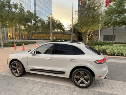 2023 Porsche Macan