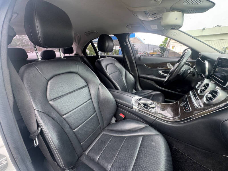 2015 Mercedes-Benz C-Class C 300