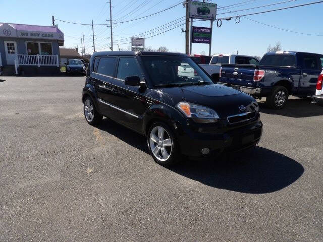 2011 Kia Soul +