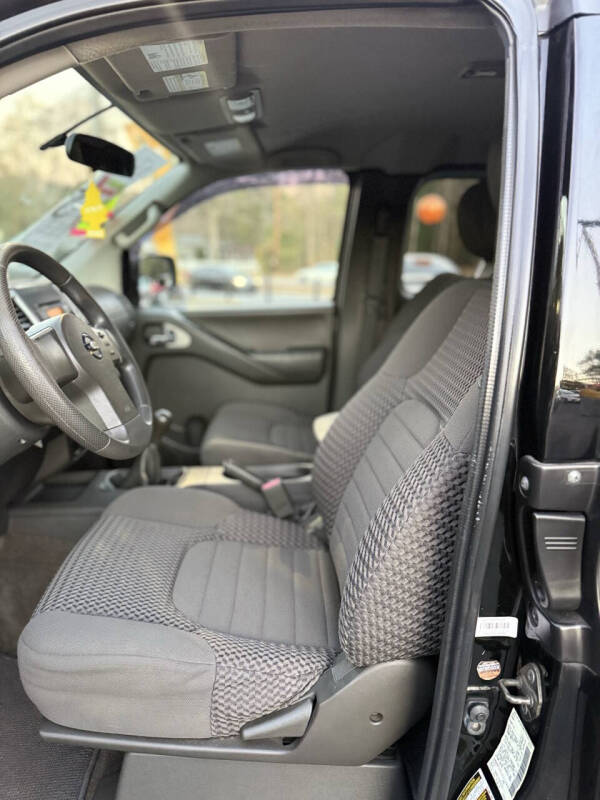 2012 Nissan Frontier S