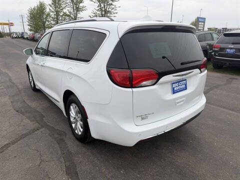 2018 Chrysler Pacifica Touring L