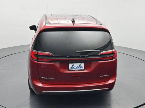 2027 Chrysler Pacifica Limited