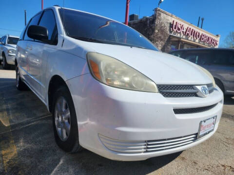 2005 Toyota Sienna for sale at USA Auto Brokers in Houston TX