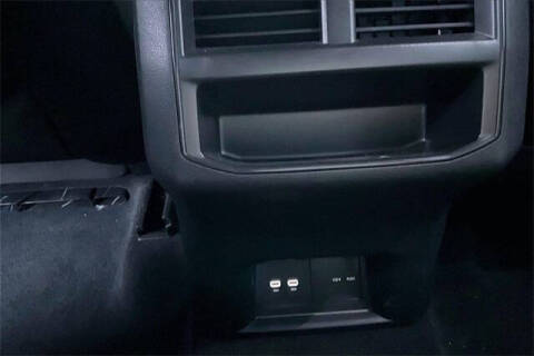 2022 Volkswagen Atlas Cross Sport V6 SEL R-Line 4Motion