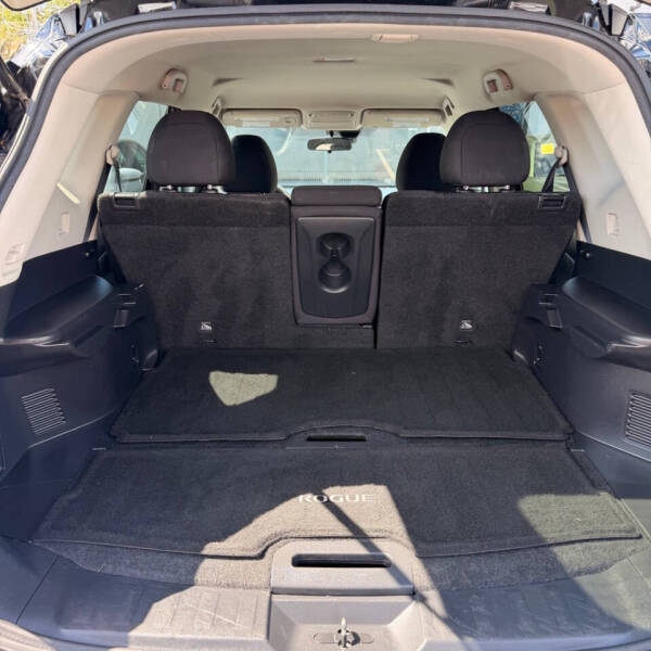 2019 Nissan Rogue S
