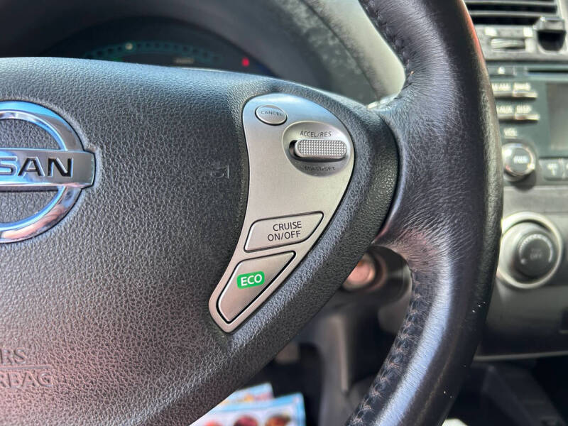 2015 Nissan LEAF