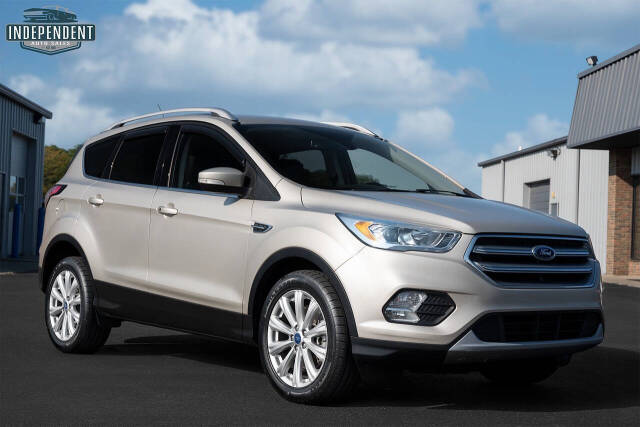 2017 Ford Escape for sale at Independent Auto Sales in Troy, OH