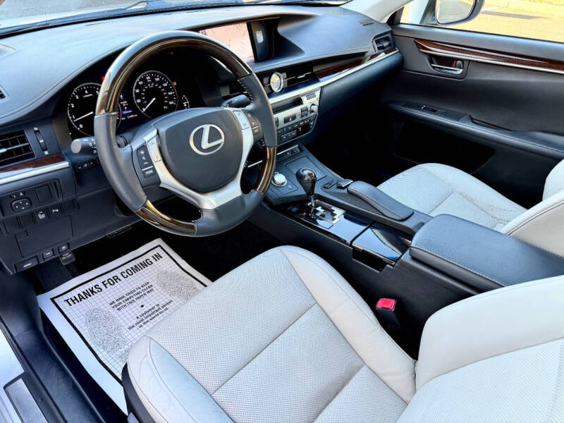 2013 Lexus ES 350
