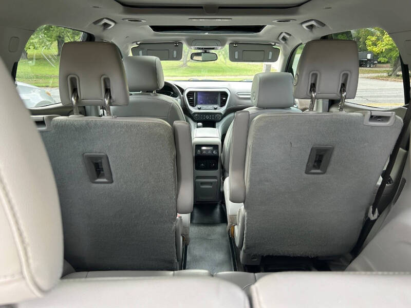 2017 GMC Acadia SLT-1