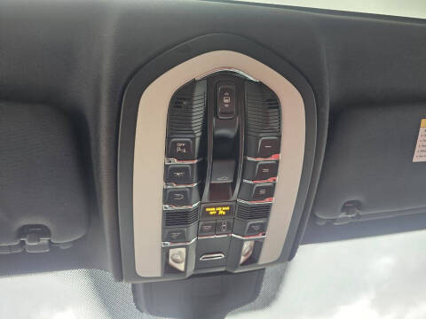 2017 Porsche Cayenne S