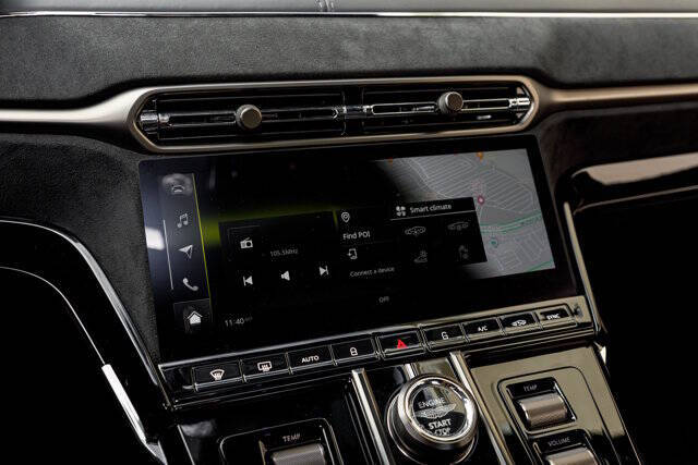 2025 Aston Martin Vantage