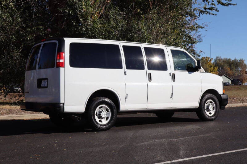 2017 Chevrolet Express LS 2500