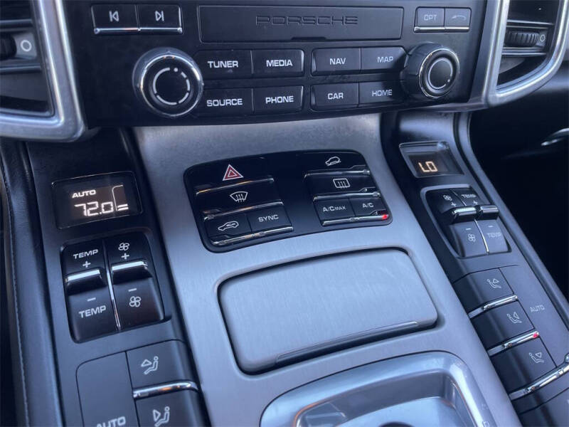 2018 Porsche Cayenne Turbo