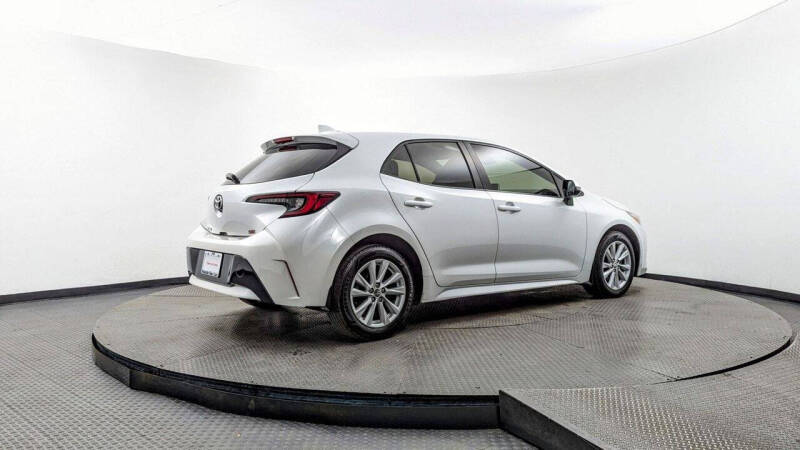 2023 Toyota Corolla Hatchback SE