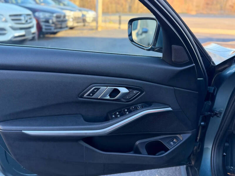 2021 BMW 3 Series 330i