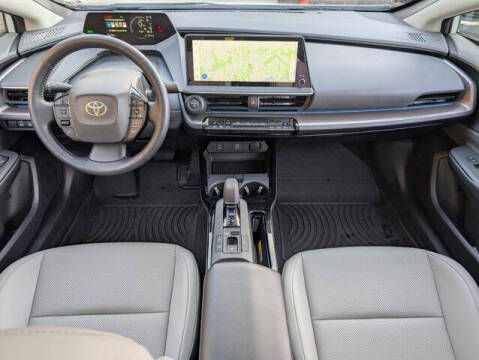 2024 Toyota Prius XLE
