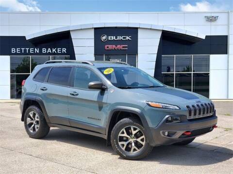 2015 Jeep Cherokee for sale at Betten Baker Preowned Center in Twin Lake MI