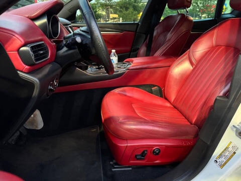 2018 Maserati Levante