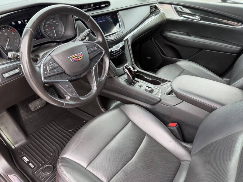 2021 Cadillac XT5 Premium Luxury