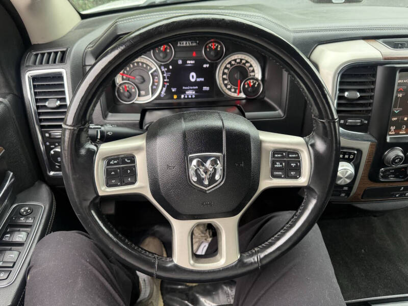 2017 RAM 1500 Laramie