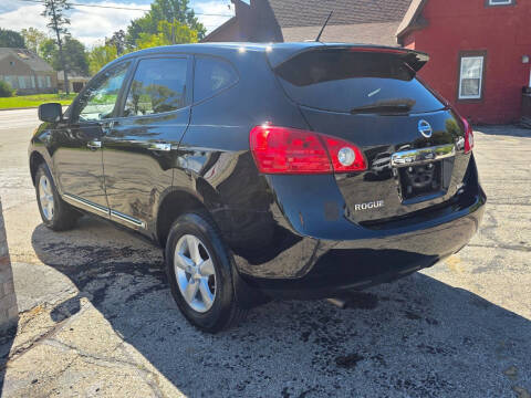 2012 Nissan Rogue S
