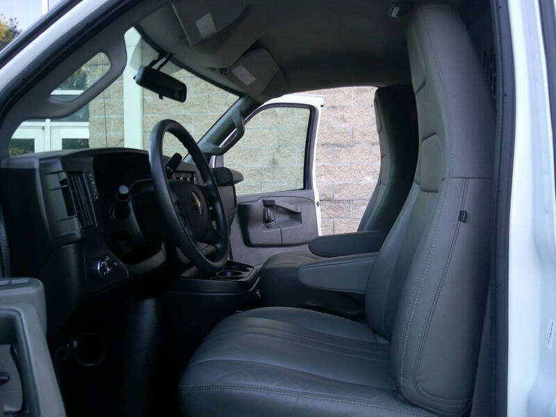 2020 Chevrolet Express 2500