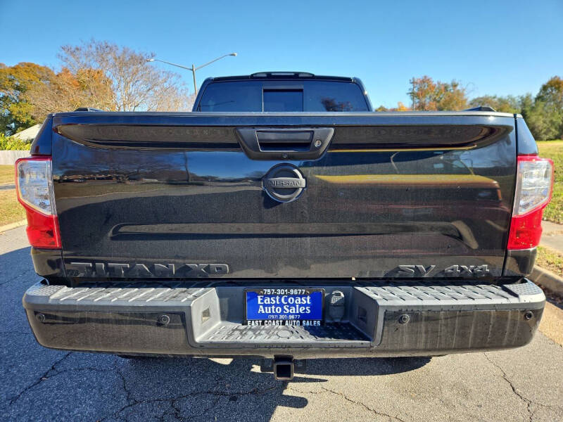 2019 Nissan Titan XD SV