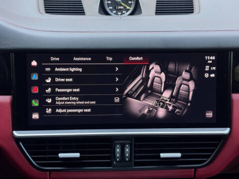 2022 Porsche Cayenne Turbo S E-Hybrid