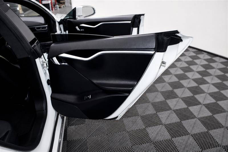 2016 Tesla Model S