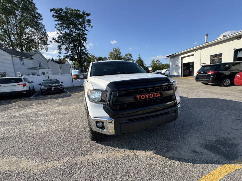 2019 Toyota Tundra SR5