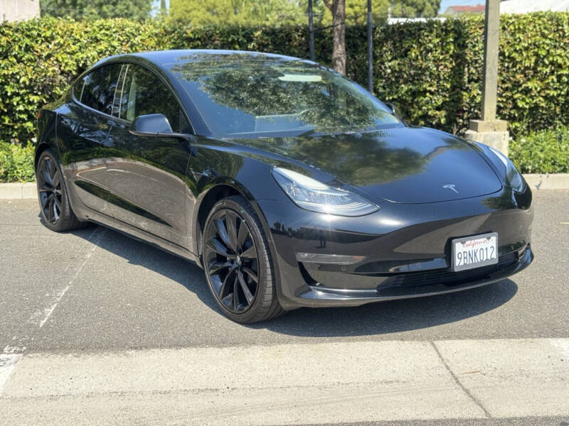 2018 Tesla Model 3 Long Range's photo