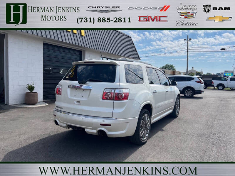 2011 GMC Acadia Denali