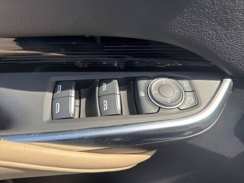 2024 Cadillac XT4 Luxury