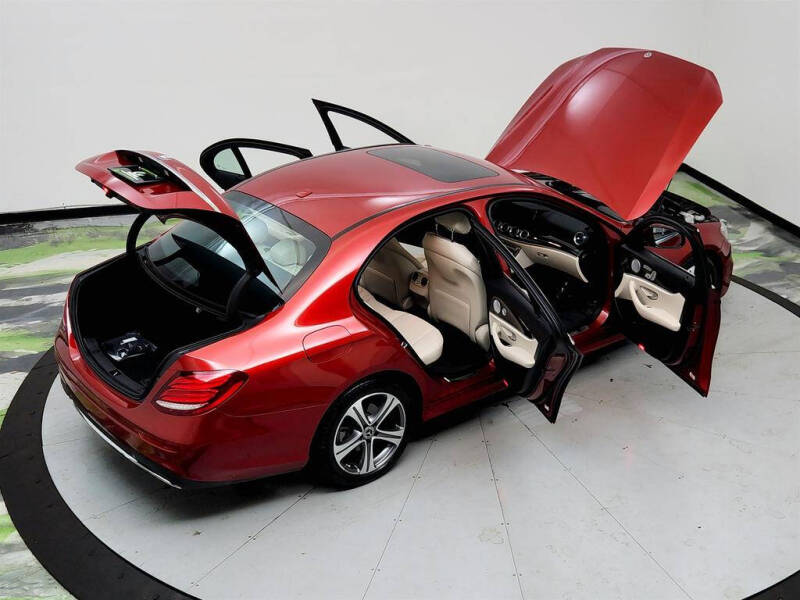 2019 Mercedes-Benz E-Class E 300