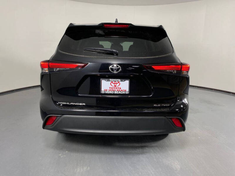 2026 Toyota Highlander XLE