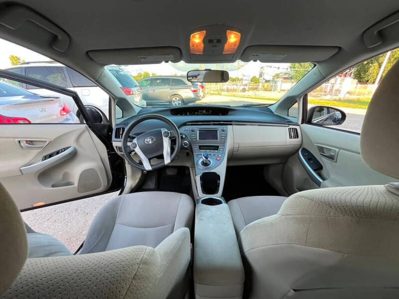 2014 Toyota Prius Three