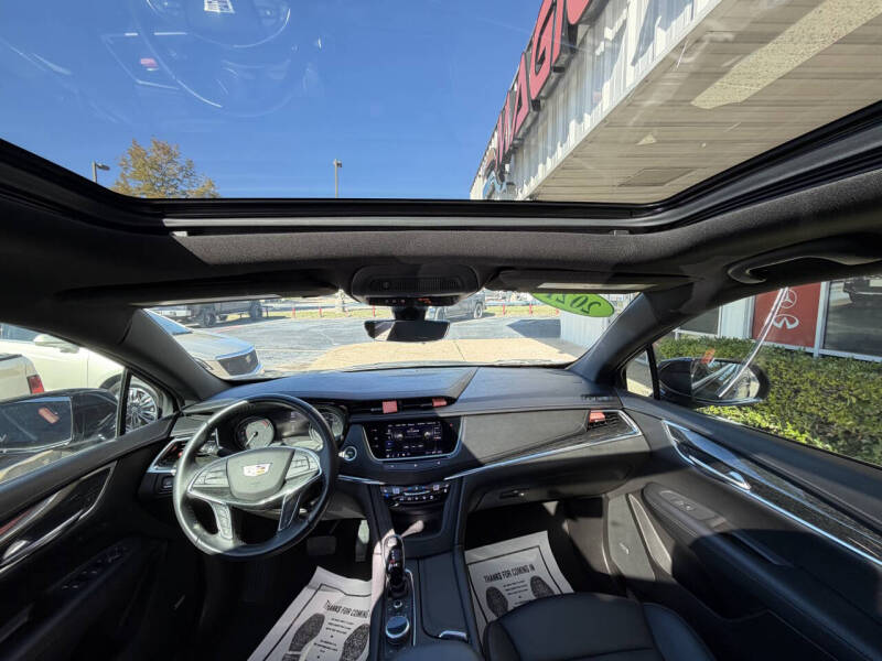 2021 Cadillac XT5 Premium Luxury