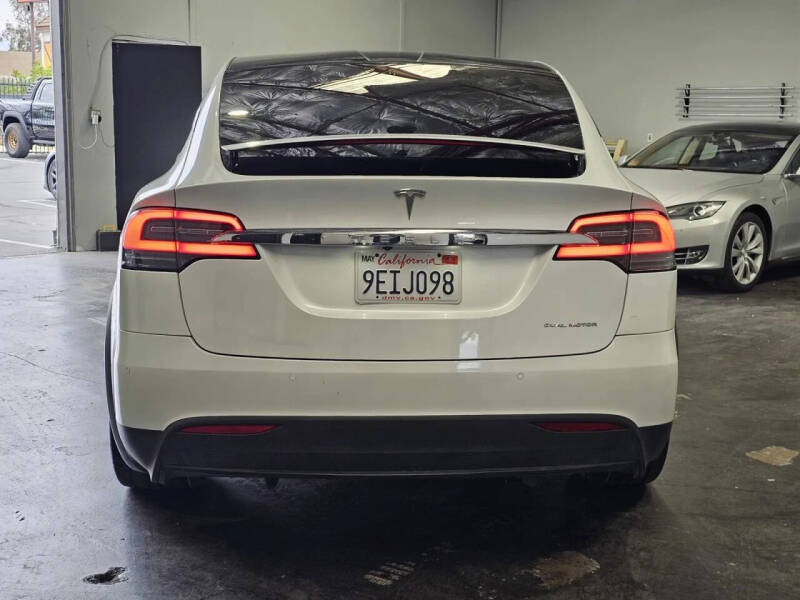 2020 Tesla Model X Long Range Plus
