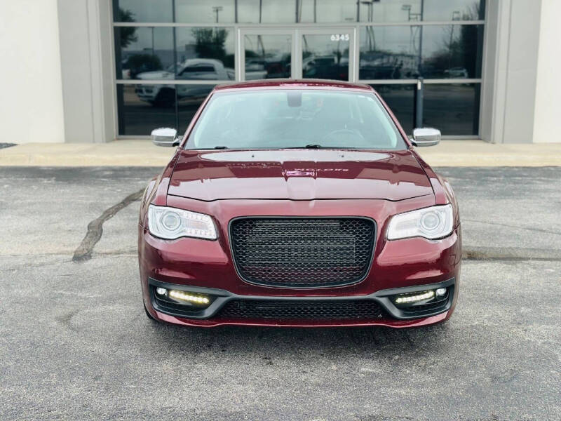 2017 Chrysler 300 Limited
